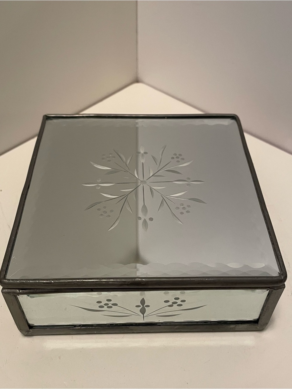 Vintage Venetian Etched Mirrored Glass Box With Coasters (4) Trinket Jewelry